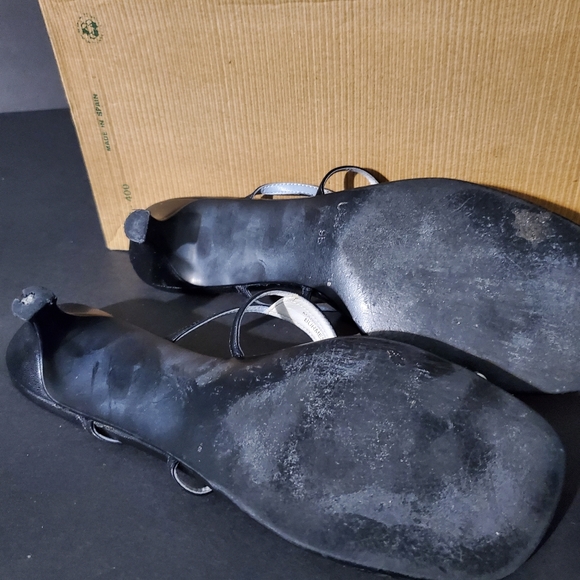 Sandals - Picture 2 of 4